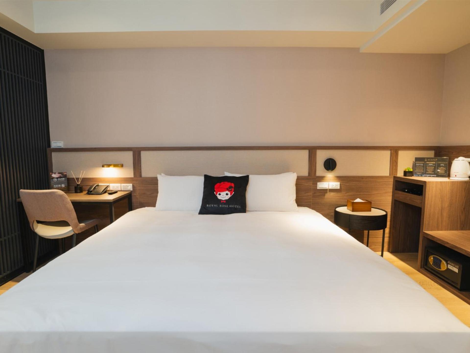 Royal Rose Hotel Zhongshan Тайпей Стая снимка