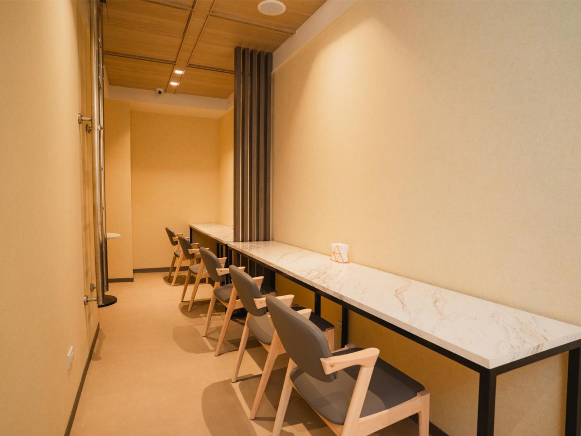 Royal Rose Hotel Zhongshan Тайпей Екстериор снимка